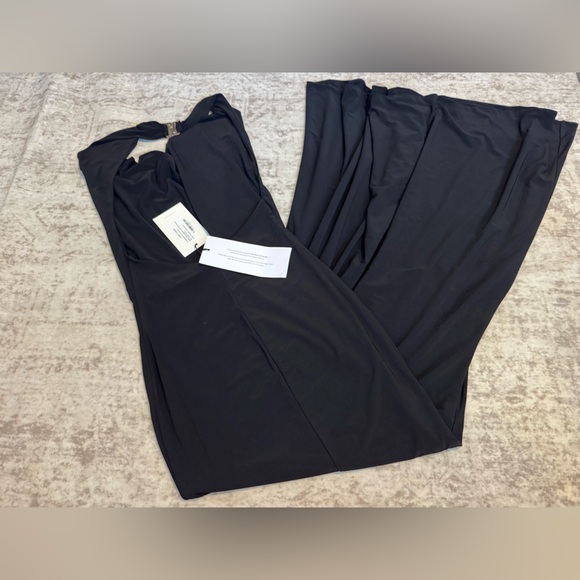 MILANI
Black Backless Cowl Neck Fishtail Maxi Dress - Picture 7 of 7